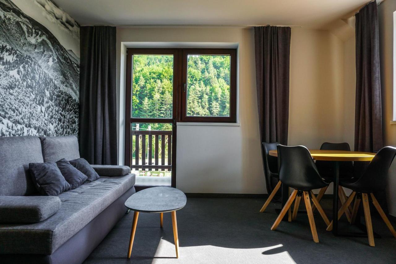 Apartmany Sport & Ski Valča Eksteriør bilde