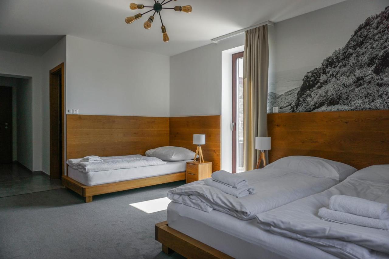 Apartmany Sport & Ski Valča Eksteriør bilde