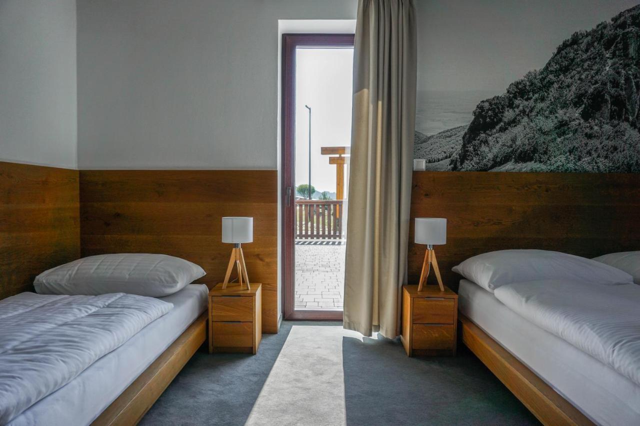 Apartmany Sport & Ski Valča Eksteriør bilde